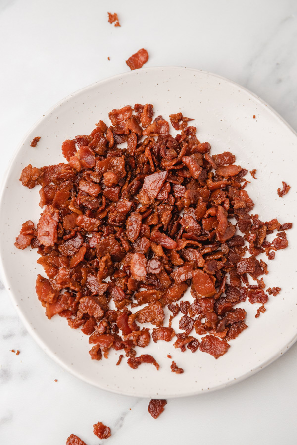 How To Make Bacon Bits (Bacon Crumbles) - The Dinner Bite